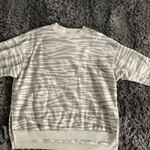 zebra print american eagle crew neck